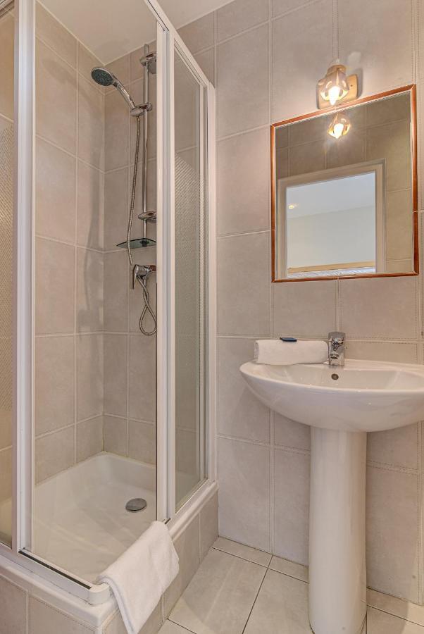 Apartment President - Alpes Travel - Central Chamonix - Sleeps 12 Exterior photo